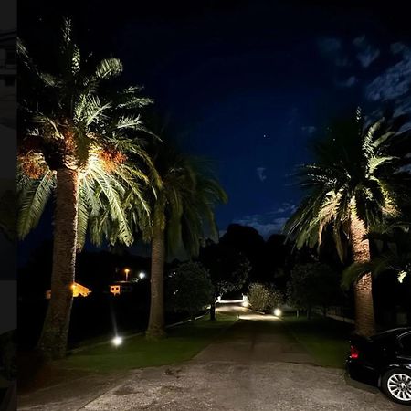 Вілла La Casa De La Ria Collera Екстер'єр фото